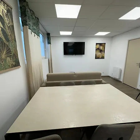 Fleur De Lys Sejour Normand Spacieux Et Lumineux *