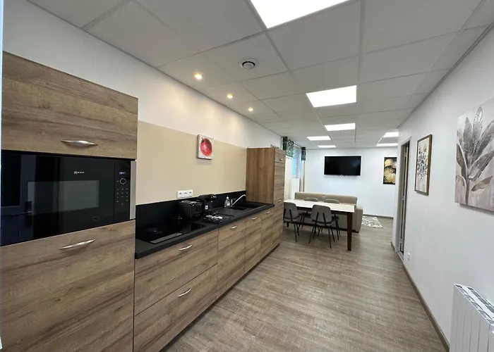 Fleur De Lys Sejour Normand Spacieux Et Lumineux *